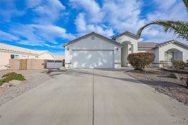 1797 E Bear Creek Way, Fort Mohave, AZ 86426