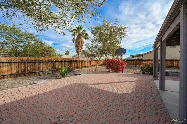 1797 E Bear Creek Way, Fort Mohave, AZ 86426