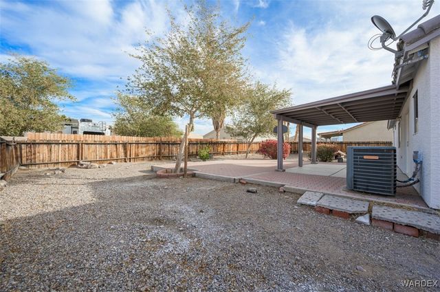 1797 E Bear Creek Way, Fort Mohave, AZ 86426