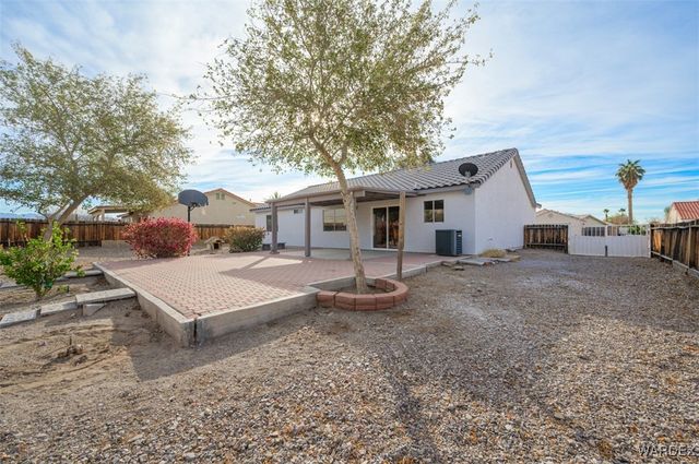 1797 E Bear Creek Way, Fort Mohave, AZ 86426