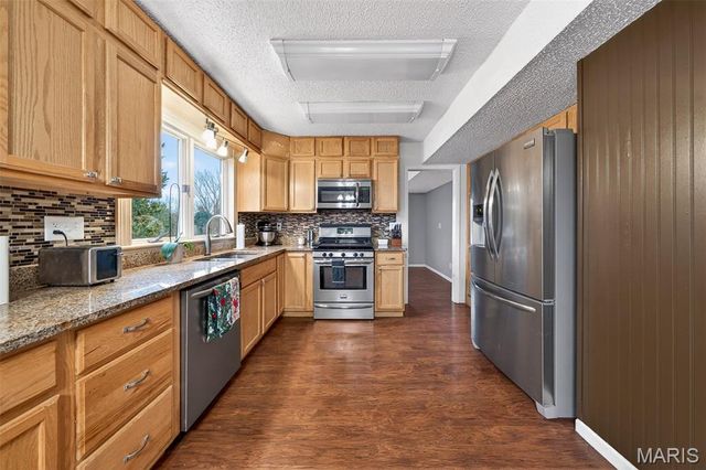 29907 Old Cotton Road, Foristell, MO 63348