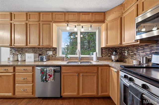 29907 Old Cotton Road, Foristell, MO 63348