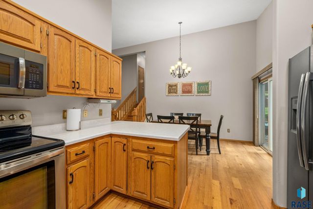 5215 E Belmont St Street, Sioux Falls, SD 57110