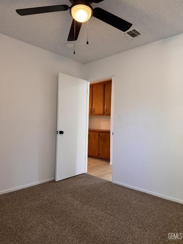 3508 Running Springs Way, Bakersfield, CA 93311