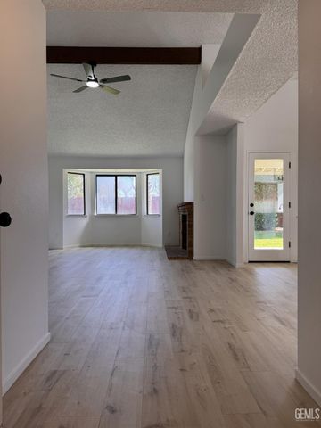 3508 Running Springs Way, Bakersfield, CA 93311