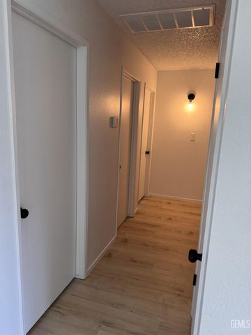 3508 Running Springs Way, Bakersfield, CA 93311