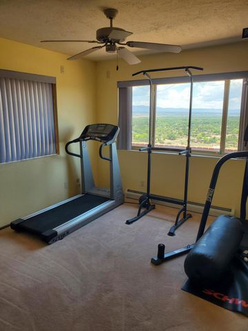 337 Chimaja Road, Corrales, NM 87048