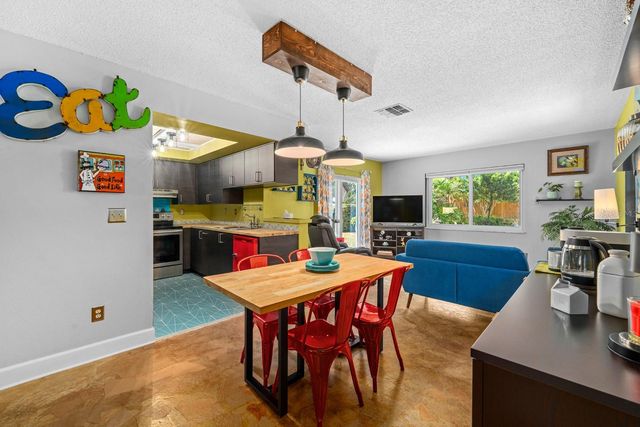 2159 BARCELONA WAY, St Petersburg, FL 33712