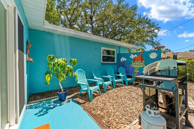 2159 BARCELONA WAY, St Petersburg, FL 33712