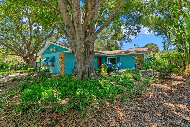 2159 BARCELONA WAY, St Petersburg, FL 33712