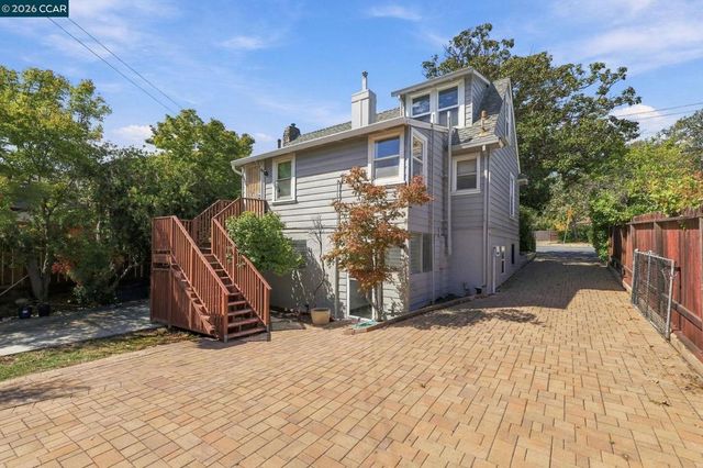 2180 Hillside Ave, Walnut Creek, CA 94597