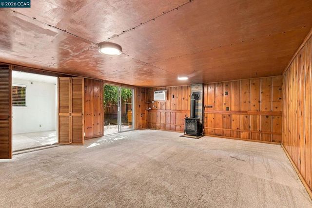 2180 Hillside Ave, Walnut Creek, CA 94597