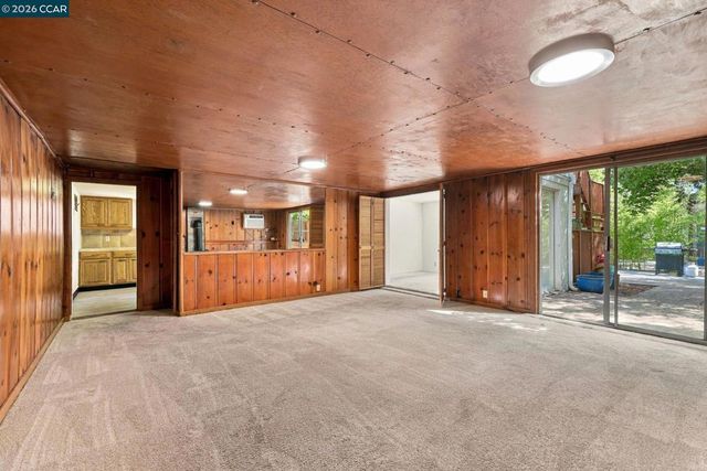 2180 Hillside Ave, Walnut Creek, CA 94597