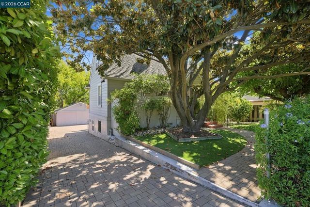 2180 Hillside Ave, Walnut Creek, CA 94597