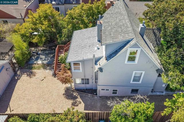2180 Hillside Ave, Walnut Creek, CA 94597