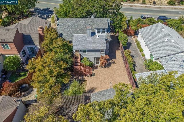 2180 Hillside Ave, Walnut Creek, CA 94597