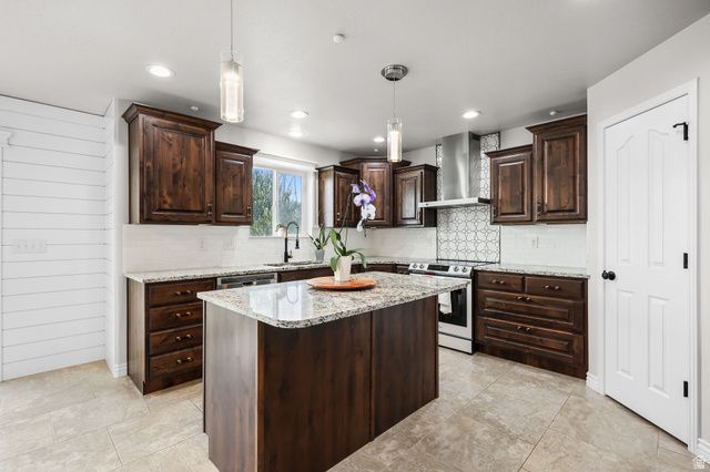 3288 W 1125 N, Layton, UT 84041
