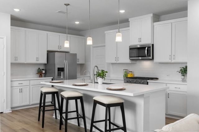140 Ashbrook Street, Little Elm, TX 75068