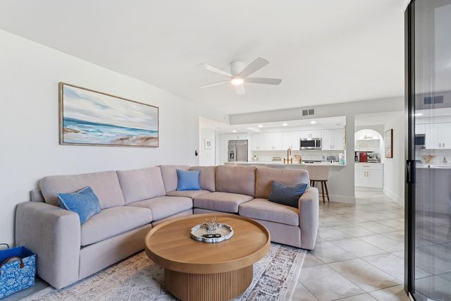2455 Lindell Boulevard 3103, Delray Beach, FL 33444