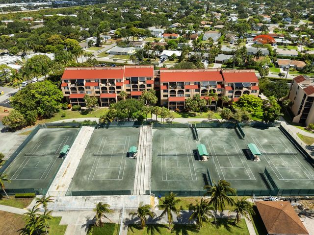 2455 Lindell Boulevard 3103, Delray Beach, FL 33444