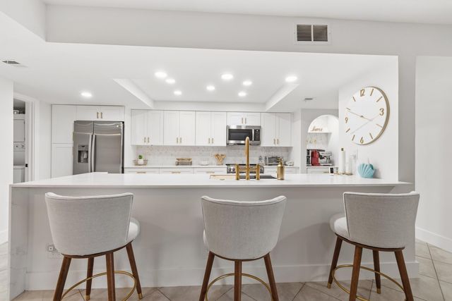 2455 Lindell Boulevard 3103, Delray Beach, FL 33444