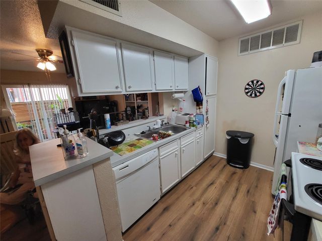 12955 Woodforest Boulevard 15, Houston, TX 77015