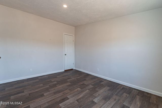 17641 W Bacabi Road, Marana, AZ 85653