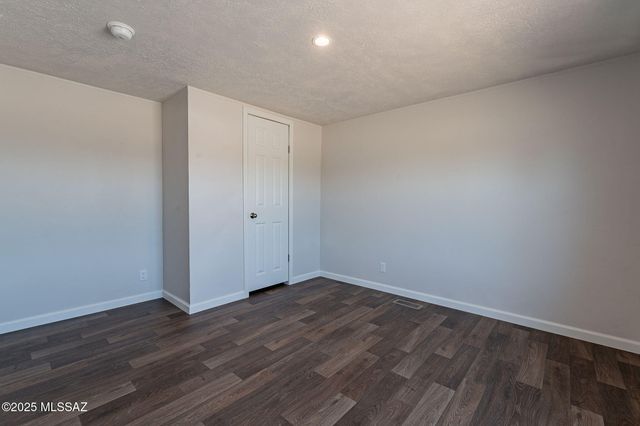 17641 W Bacabi Road, Marana, AZ 85653