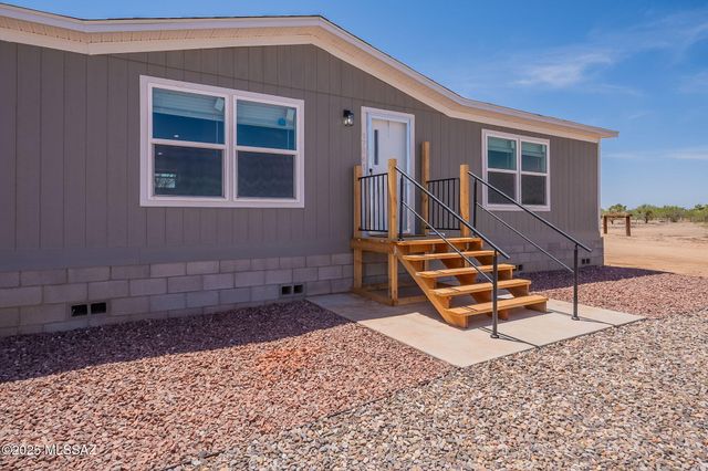 17641 W Bacabi Road, Marana, AZ 85653