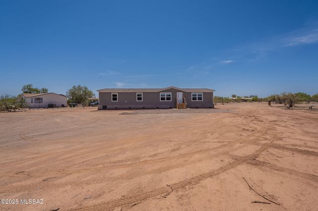 17641 W Bacabi Road, Marana, AZ 85653