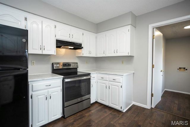 21715 Rudolph Road, Waynesville, MO 65583