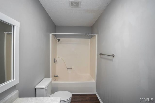 21715 Rudolph Road, Waynesville, MO 65583