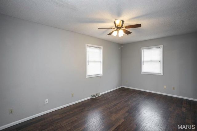 21715 Rudolph Road, Waynesville, MO 65583