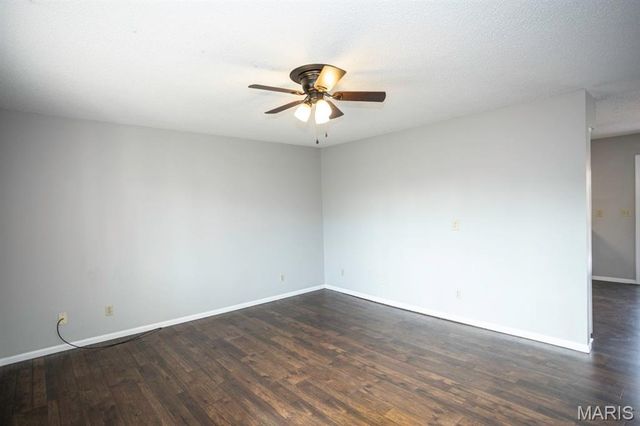 21715 Rudolph Road, Waynesville, MO 65583