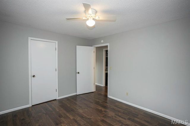 21715 Rudolph Road, Waynesville, MO 65583