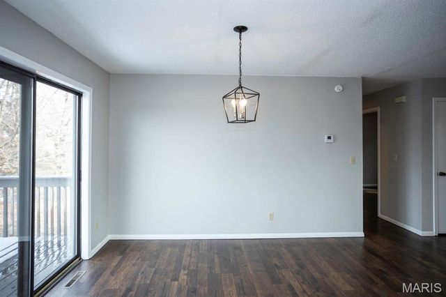 21715 Rudolph Road, Waynesville, MO 65583