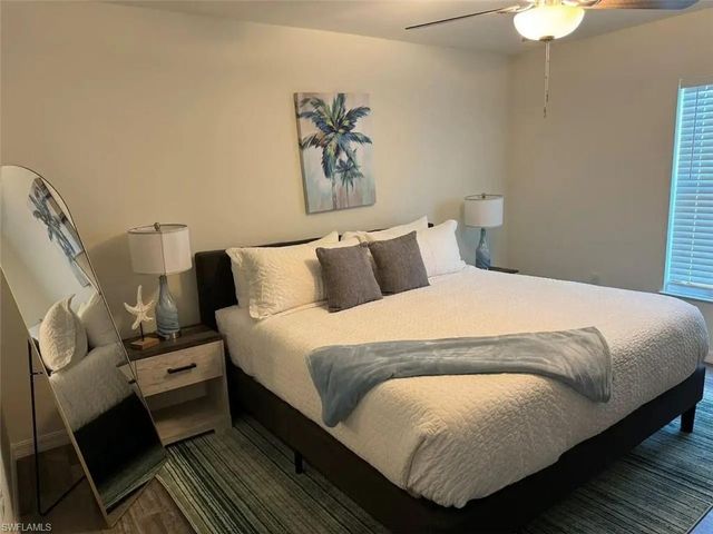 1618 NW 5th PL, Cape Coral, FL 33993