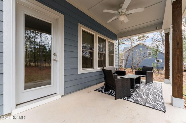 528 Bald Eagle Drive, Vass, NC 28394