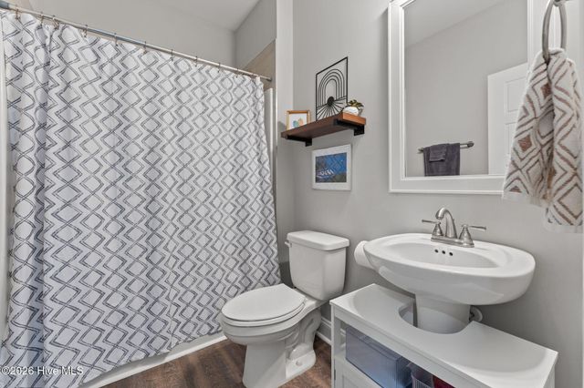 528 Bald Eagle Drive, Vass, NC 28394