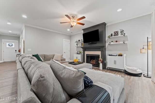 528 Bald Eagle Drive, Vass, NC 28394