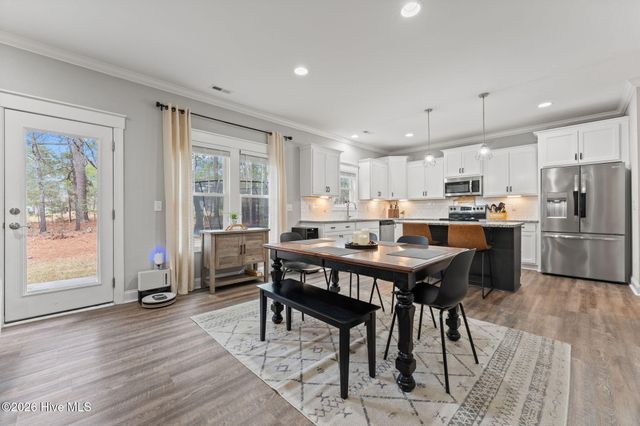 528 Bald Eagle Drive, Vass, NC 28394