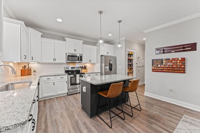 528 Bald Eagle Drive, Vass, NC 28394