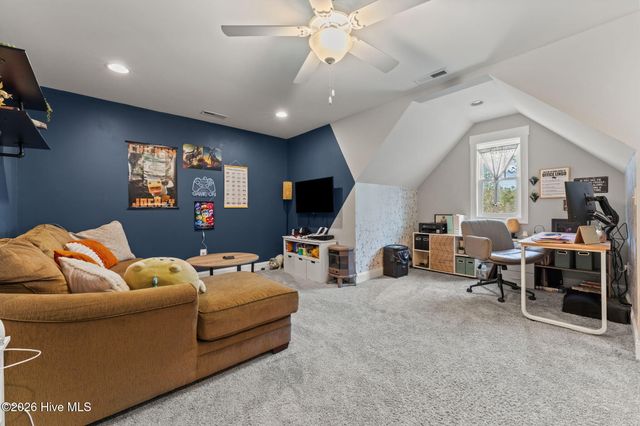 528 Bald Eagle Drive, Vass, NC 28394