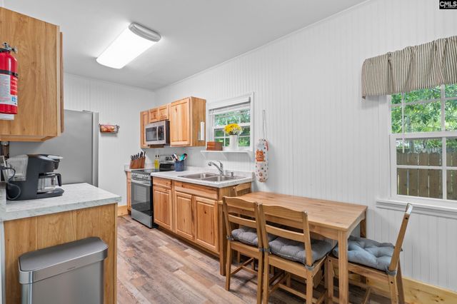 335 Railroad Avenue, Lexington, SC 29073