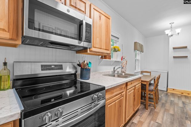 335 Railroad Avenue, Lexington, SC 29073
