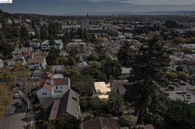 2605 Hilgard Ave, Berkeley, CA 94709