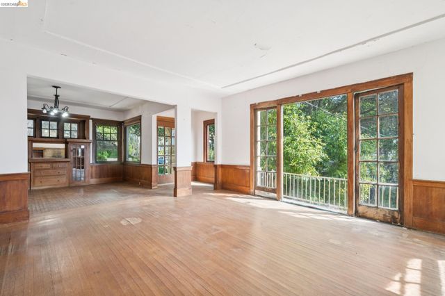 2605 Hilgard Ave, Berkeley, CA 94709