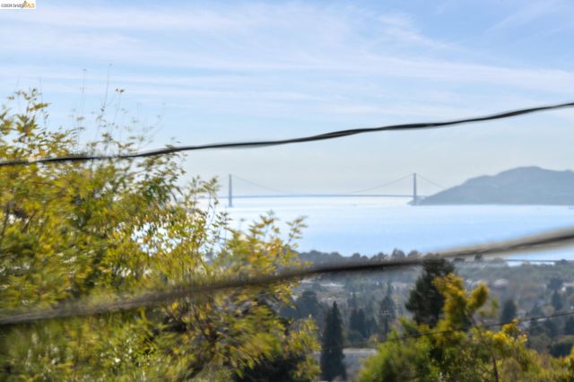 2605 Hilgard Ave, Berkeley, CA 94709