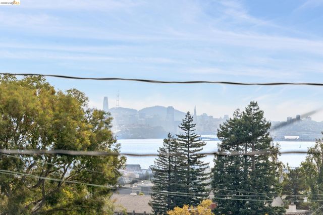 2605 Hilgard Ave, Berkeley, CA 94709