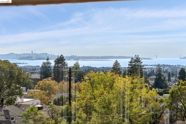 2605 Hilgard Ave, Berkeley, CA 94709
